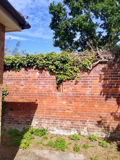 The Walled Garden Long Melford Εξωτερικό φωτογραφία